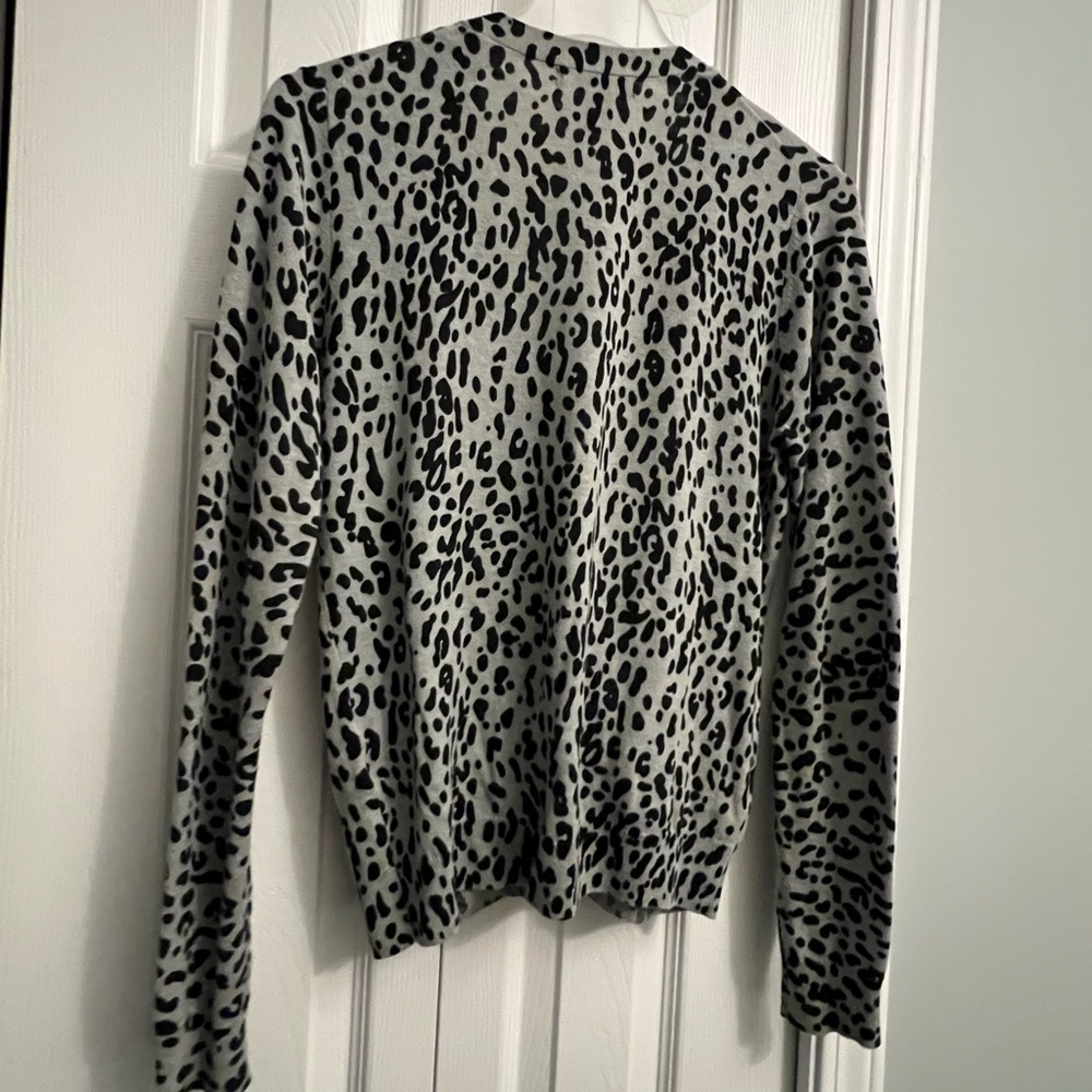 Gray Animal Print Sweater - Picture 3 of 8